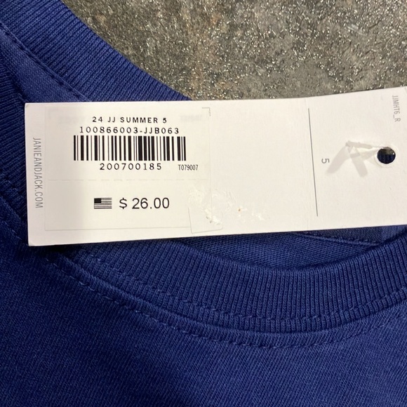 NWT- Scenic Sunnies Tee - Picture 3 of 7